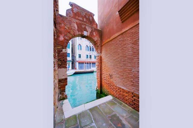 Calle Dei Ormesini Венеція Екстер'єр фото